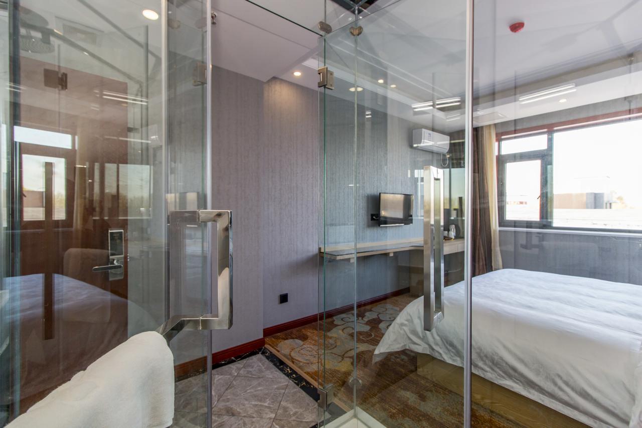 Hotel Yun Yi Hotel 4*